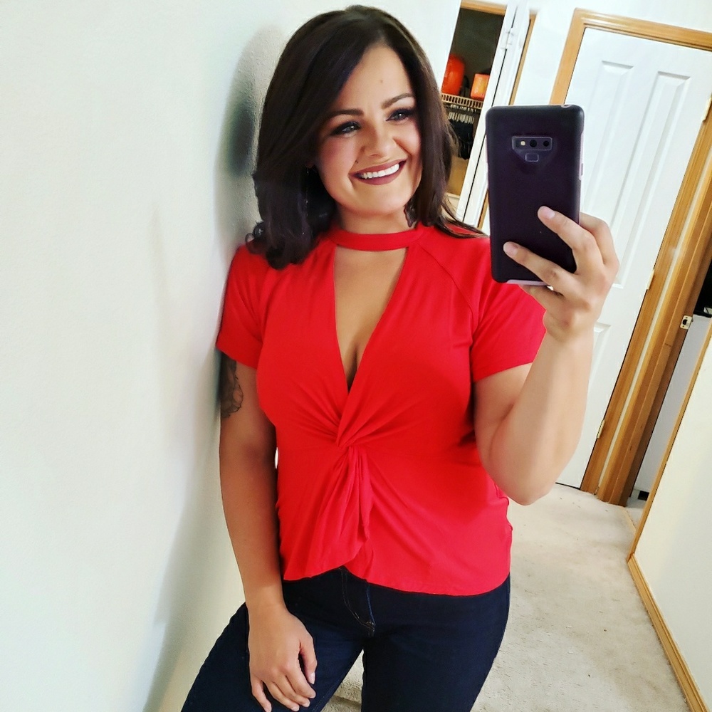 Meet your Posher, Lyndsie